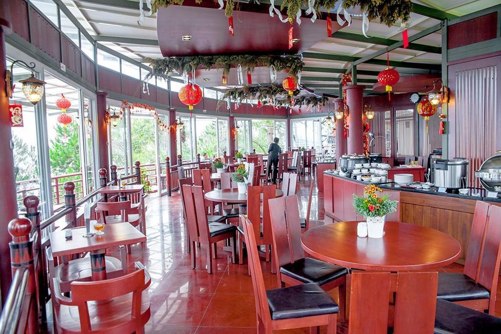 Taman Simalem Resort Tongging Exteriör bild