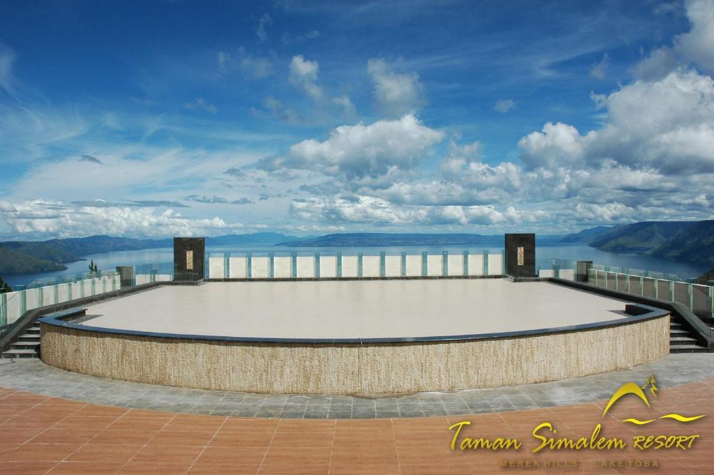 Taman Simalem Resort Tongging Exteriör bild