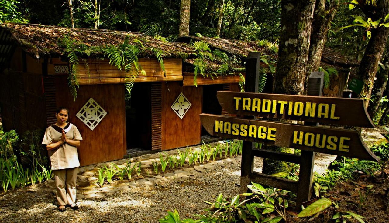 Taman Simalem Resort Tongging Exteriör bild